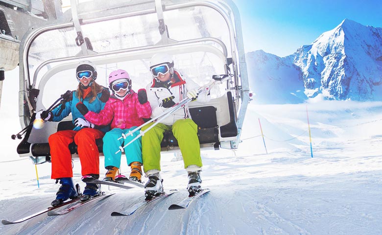 Comment réussir un séjour au ski en famille